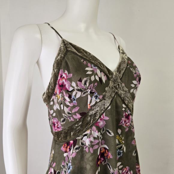 White House Black Market 12P Dress Fairy Floral Velvet Trim Y2K Green Asymmetric - Picture 5 of 16